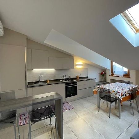 Elia Loft Lägenhet Riva del Garda Exteriör bild