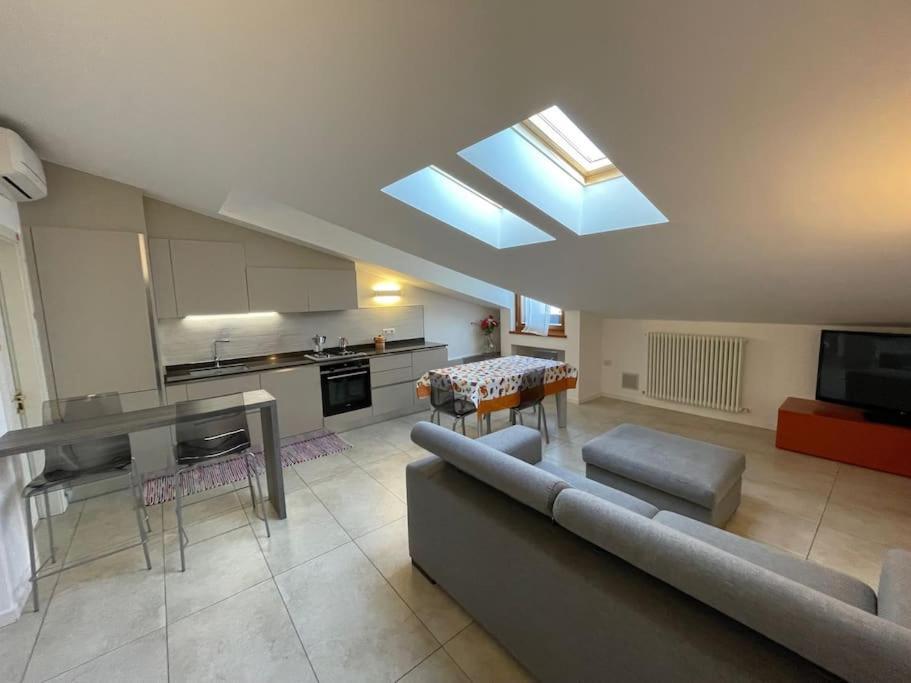 Elia Loft Lägenhet Riva del Garda Exteriör bild
